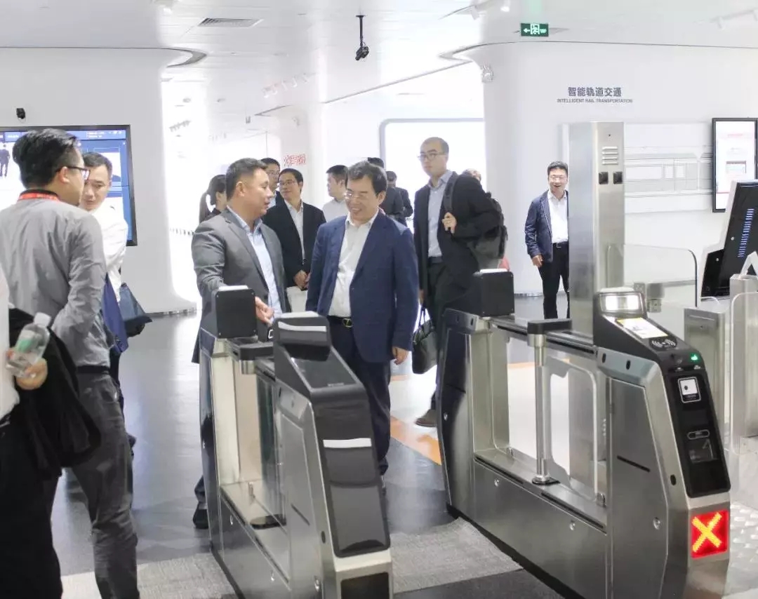 1554123445137994.jpg 640.webp (2).jpg